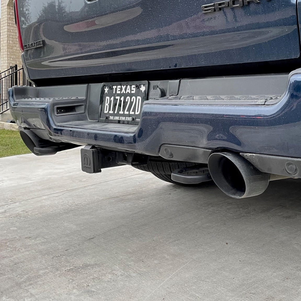 2022 Ram 2500 Tow Hooks